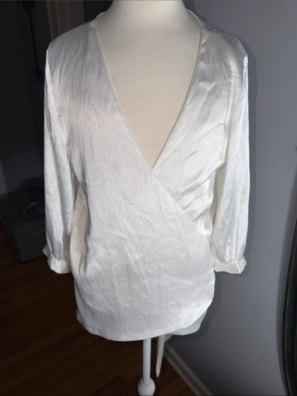 Elegant white  Surplice Wrap Blouse with Long Sleeves